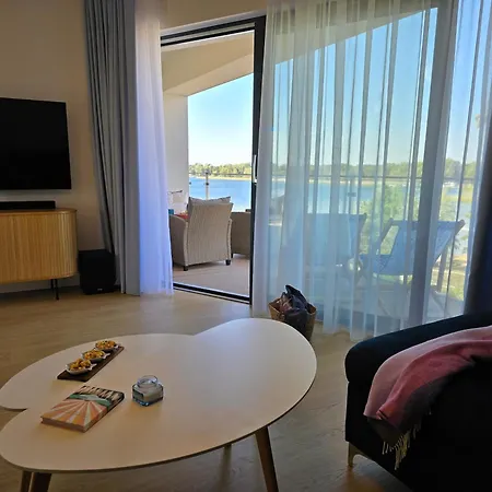 Апартаменты Horizon Park 37 